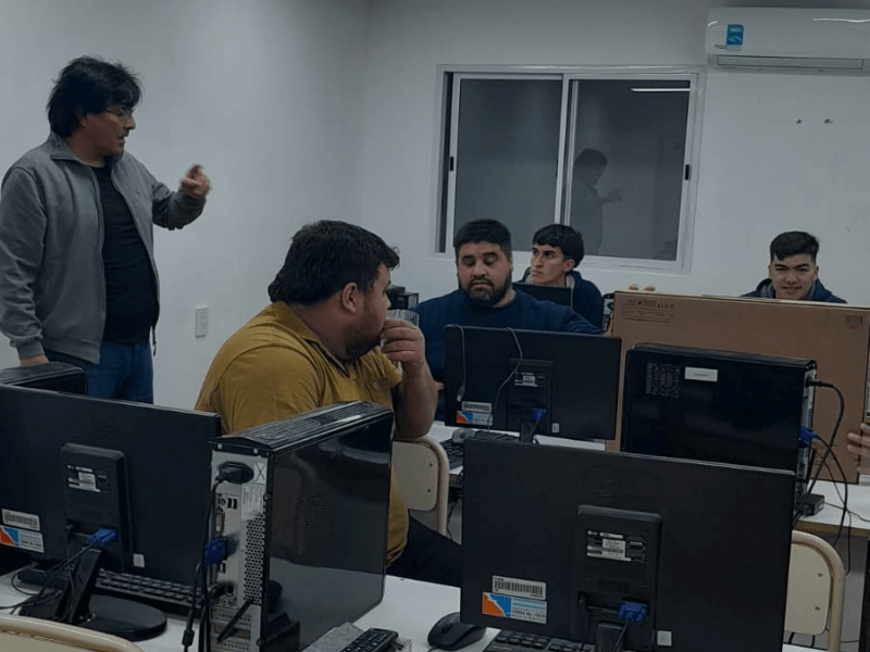 Rodolfo Galarza Técnico y profesor