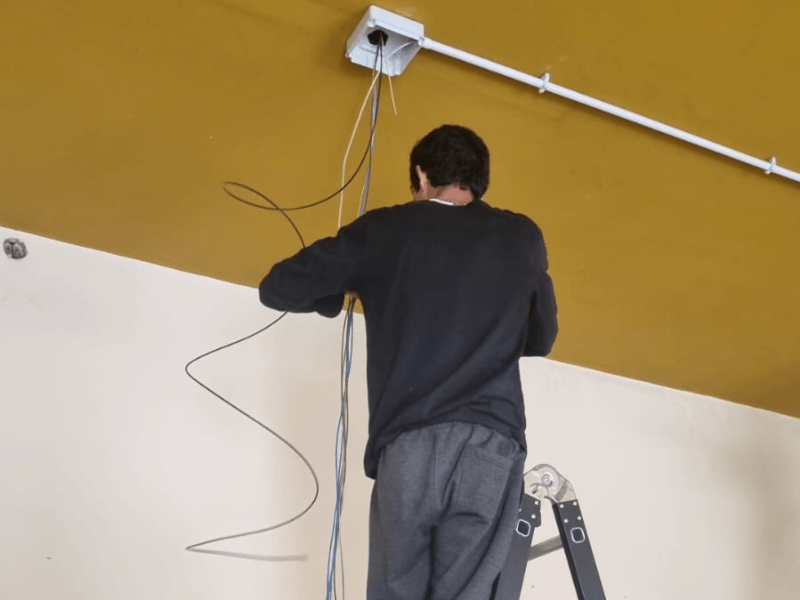 clases prácticas de electricidad